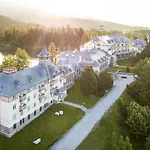 Grand Kempinski High Tatras 5*