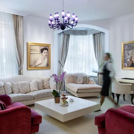 凯宾斯基高塔特拉山大酒店 酒店 Štrbské Pleso