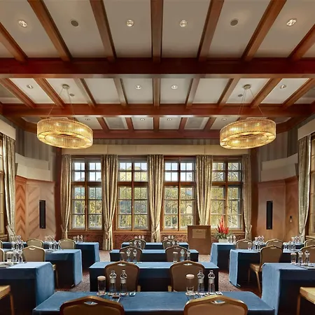 凯宾斯基高塔特拉山大酒店 5* Štrbské Pleso