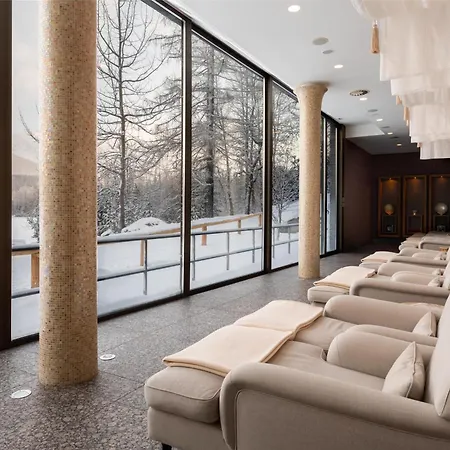 Hotel Grand Kempinski High Tatras 5*